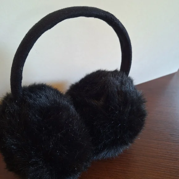 Black Faux Fur Earmuffs, OS Very Good Condition - Picture 3 of 4